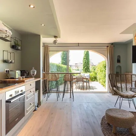 Golfe De Saint Tropez ガッサン